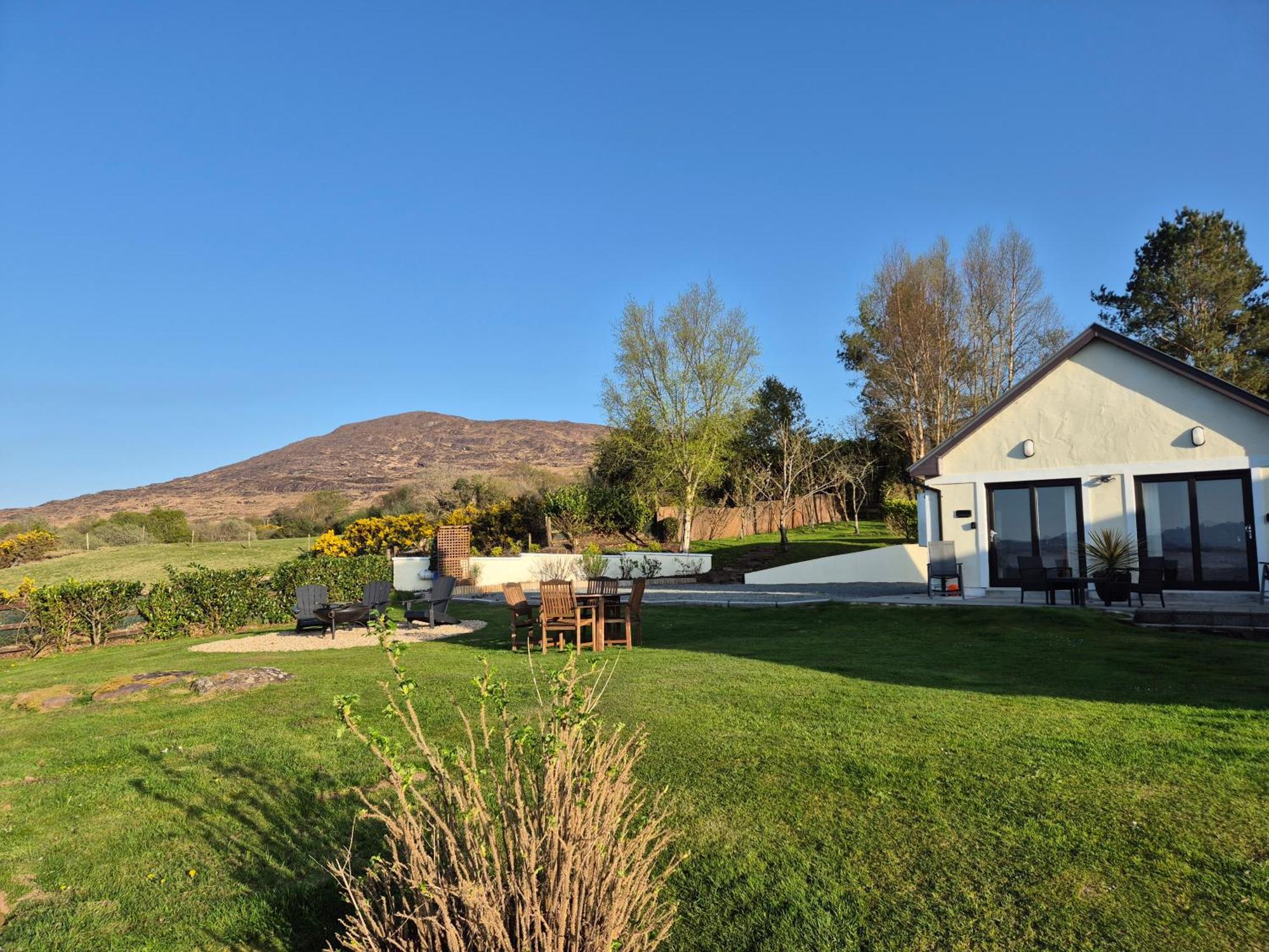 Misty Bay - Kenmare Otel Dış mekan fotoğraf